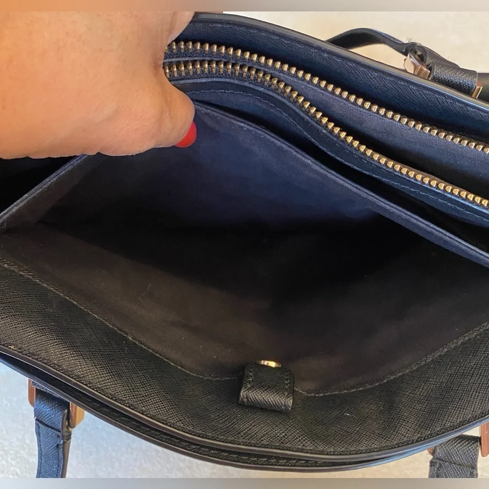 TORCH BURCH Small Robinson Black Saffiano Leather Tote Bag, GUC - Picture 11 of 15